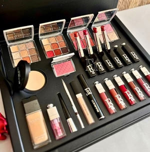 Beauty Makeup Kit (806-C) ©