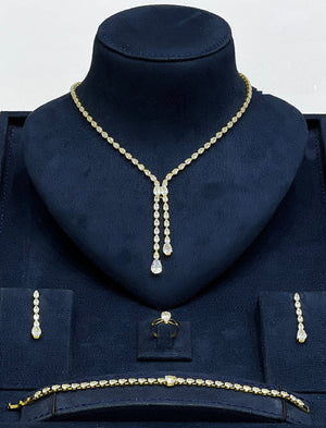 Elegant Teardrop Crystal Jewellery Set